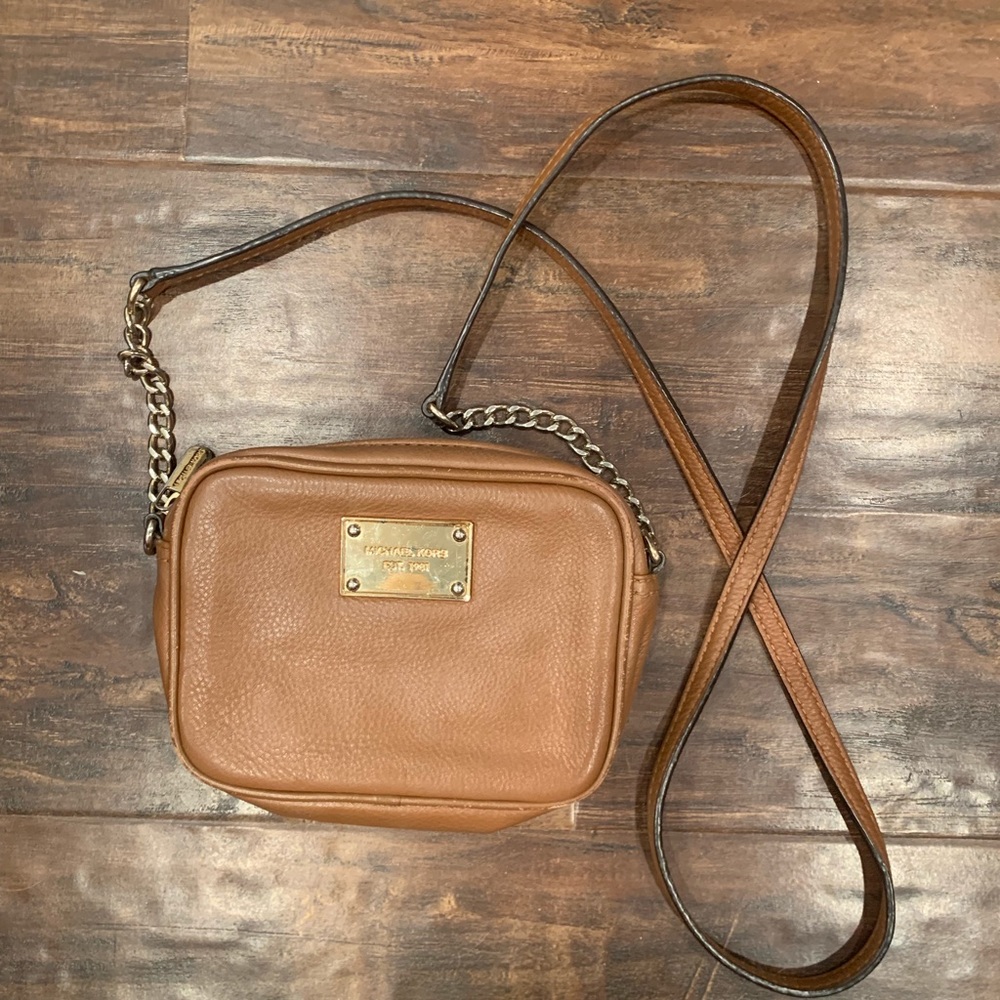 Michael Kors crossbody